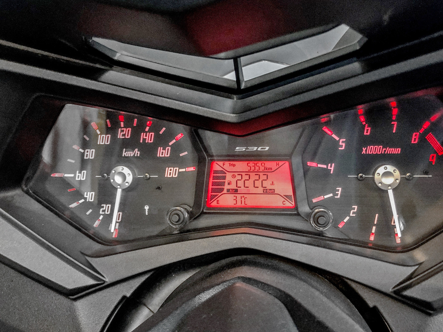 2013 Yamaha T-Max 530 44