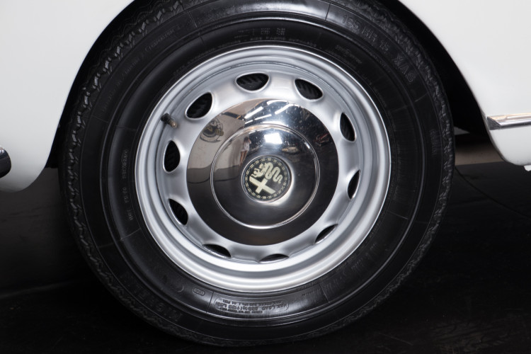 1962 Alfa Romeo Giulia spider 1600 8