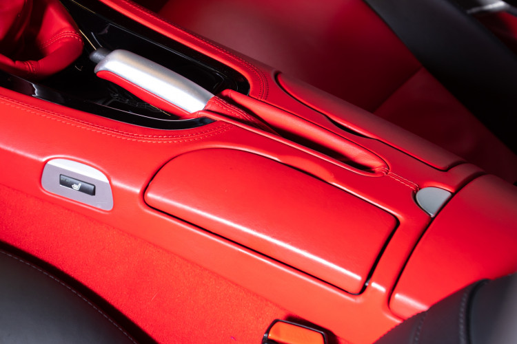2003 BMW Z8 27