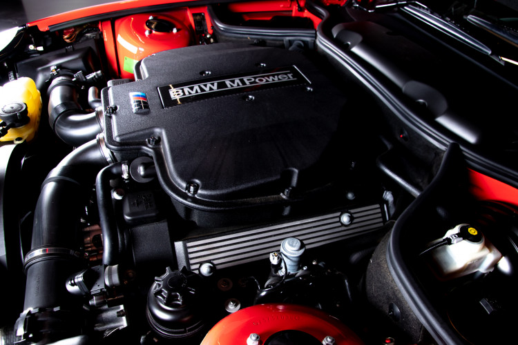 2003 BMW Z8 39