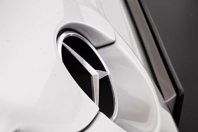 2004 Mercedes-Benz SLR McLaren 18