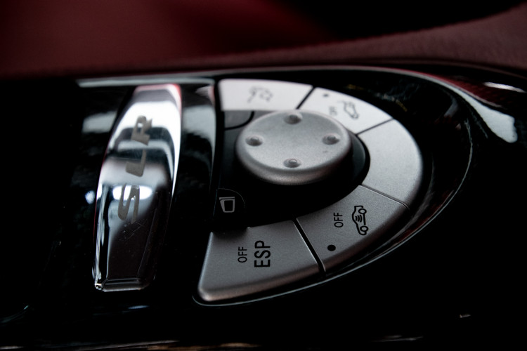 2004 Mercedes-Benz SLR McLaren 46