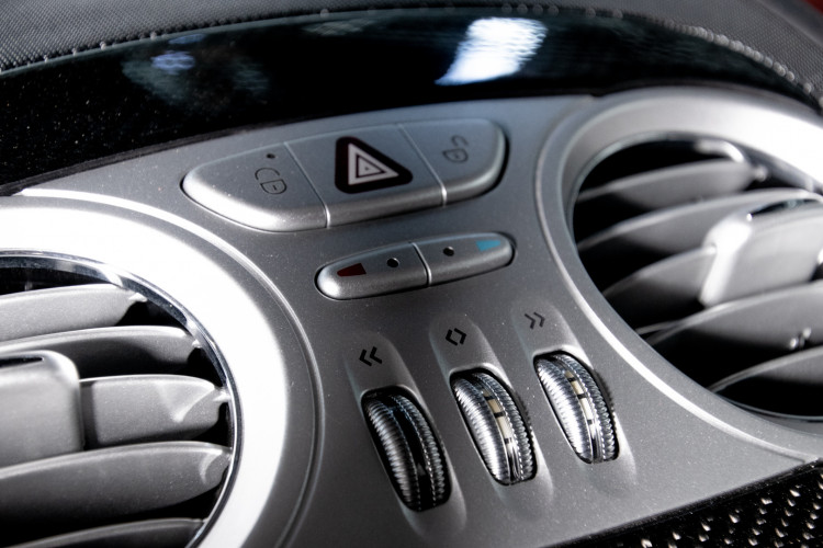 2004 Mercedes-Benz SLR McLaren 55