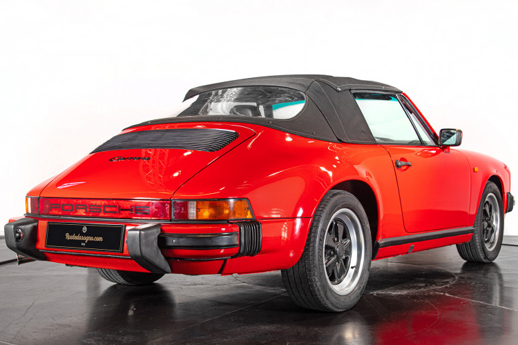 1986 Porsche 911 3.2 Cabrio 12
