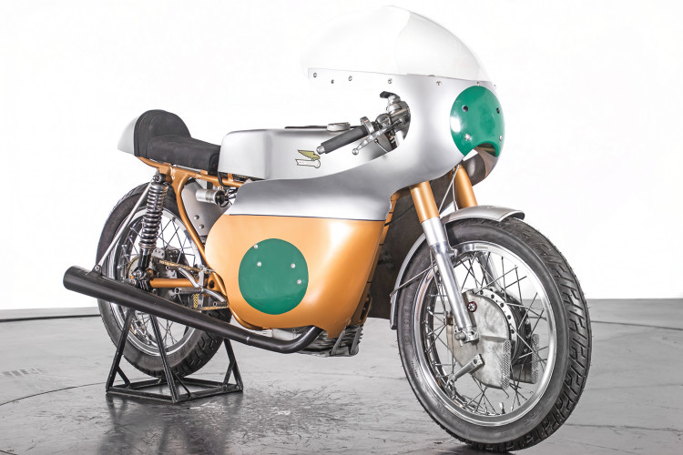1966 DUCATI 250 CORSA 2