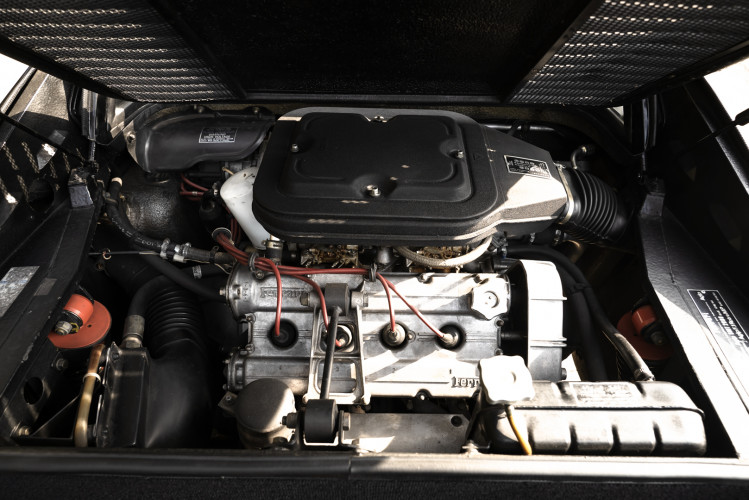 1980 Ferrari 208 GTB Carburatori 56