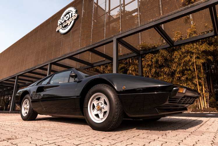 1980 Ferrari 208 GTB Carburatori 7