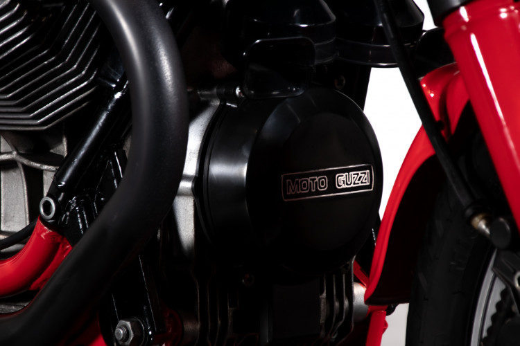 1985 Moto Guzzi le mans 1000 21