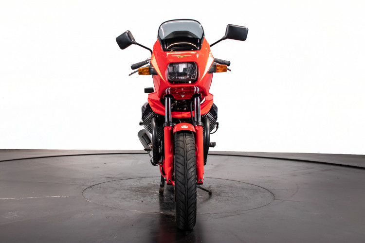1985 Moto Guzzi le mans 1000 1