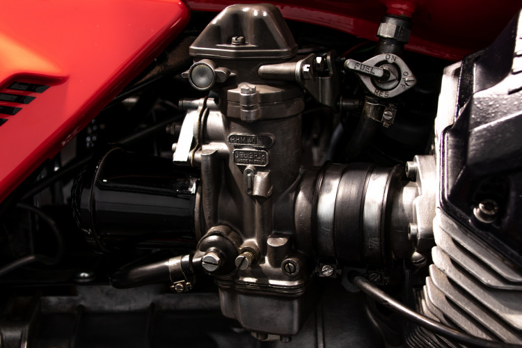 1985 Moto Guzzi le mans 1000 14
