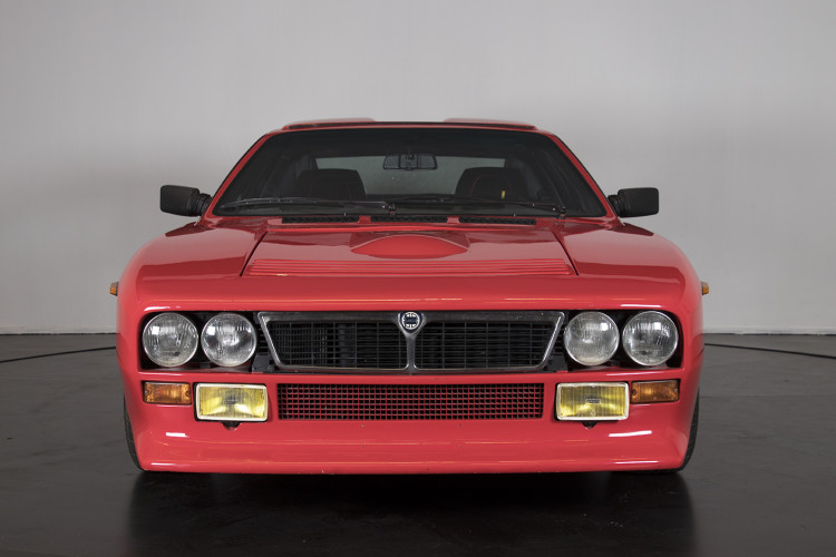 1982 Lancia Rally 037 "stradale" 1