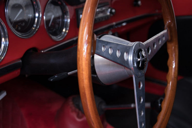 1964 Alfa Romeo Giulia 1600 Spider 21