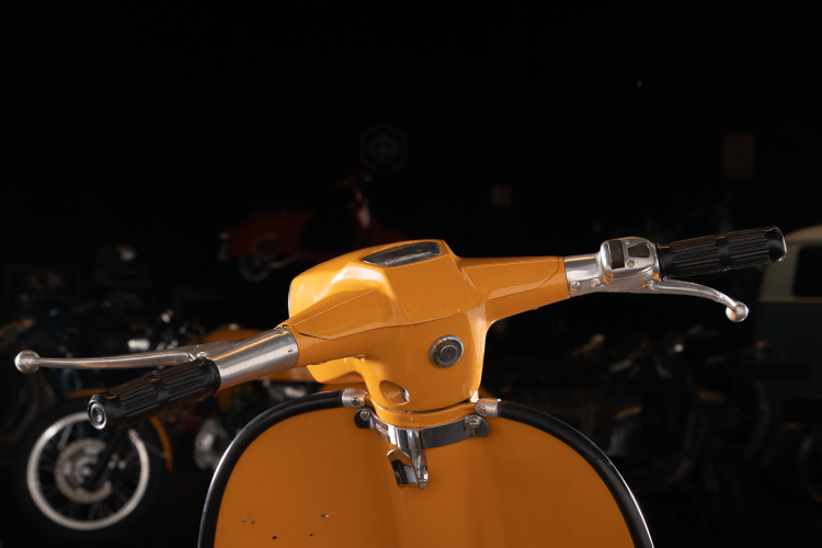 1969 Innocenti Lambretta 200 DL 12