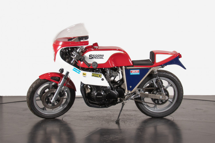 1984 Kawasaki Segoni 750 0