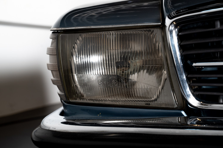 1973 Mercedes-Benz 350 SL Cabrio 11
