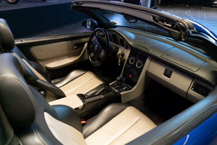 1999 Mercedes-Benz SLK 230 Kompressor 17