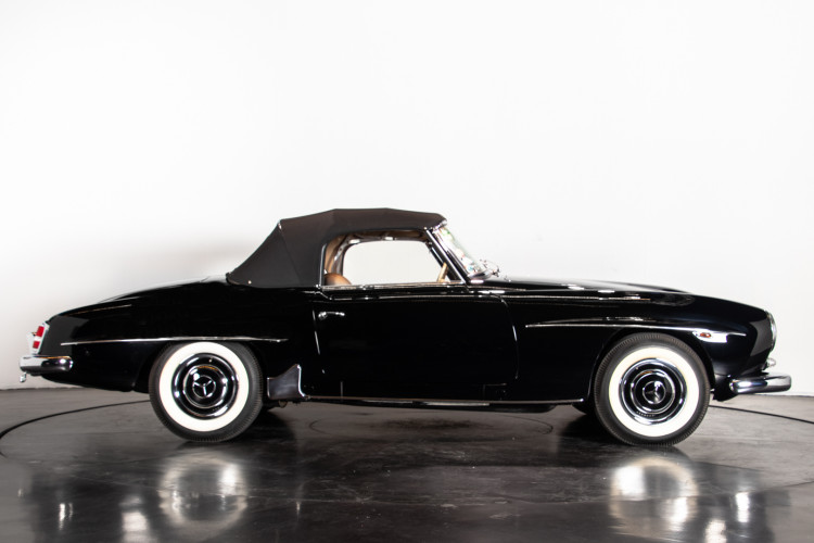 1961 Mercedes-Benz 190 SL 4