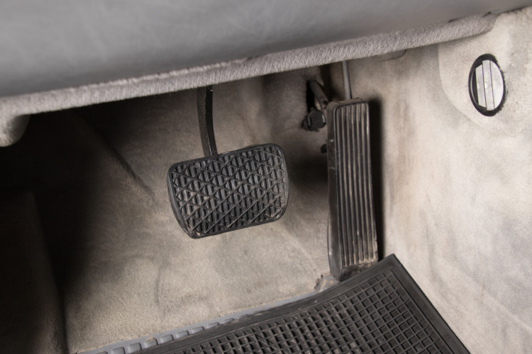 1997 Mercedes-Benz G 300 21