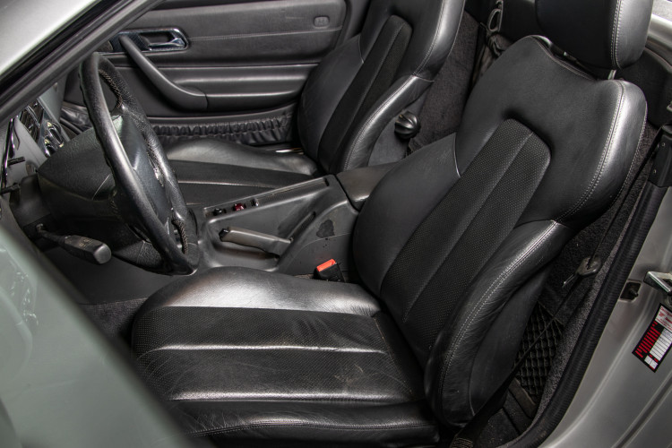 2000 Mercedes-Benz SLK 22