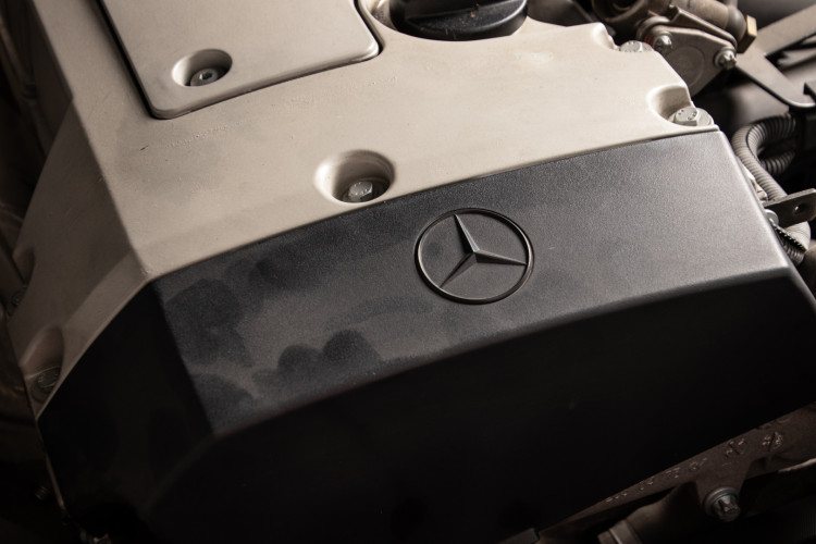 2000 Mercedes-Benz SLK 29