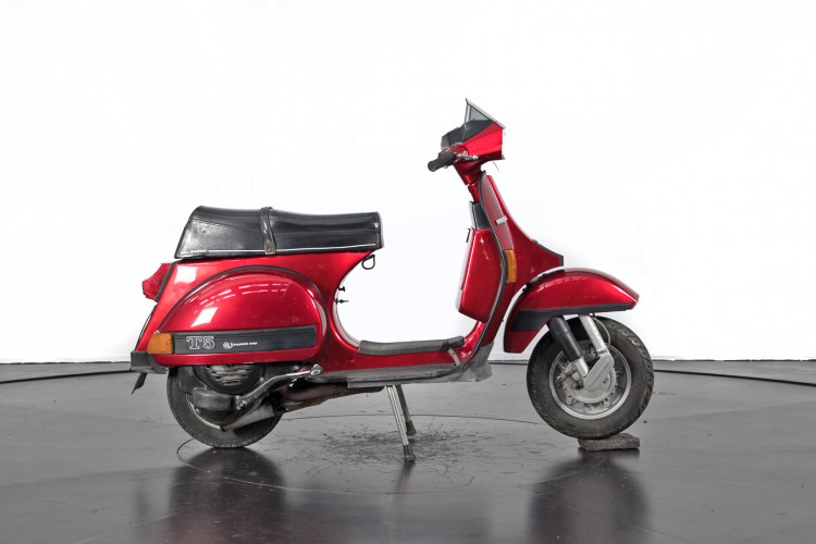 1987 Piaggio Vespa PX 125 T5 2