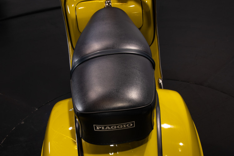 1971 Piaggio Vespa Rally 180 10