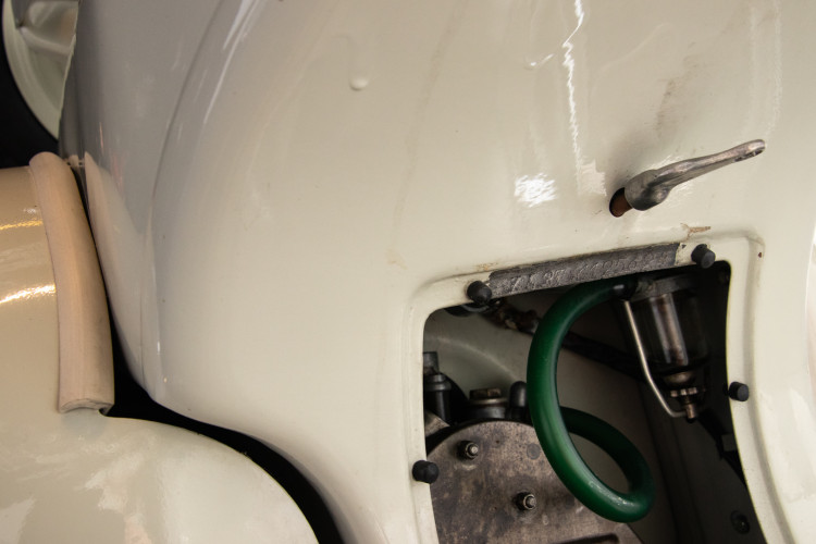 1956 Piaggio Vespa Struzzo 150 20