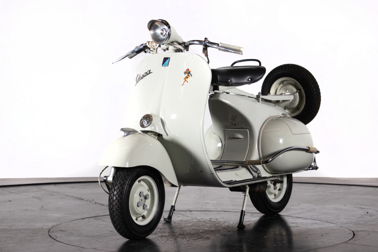 1956 Piaggio Vespa Struzzo 150 4