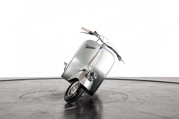 1947 Piaggio Vespa 98 0