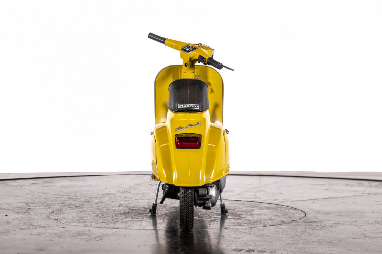 1972 Piaggio Vespa 50 Elestart 4