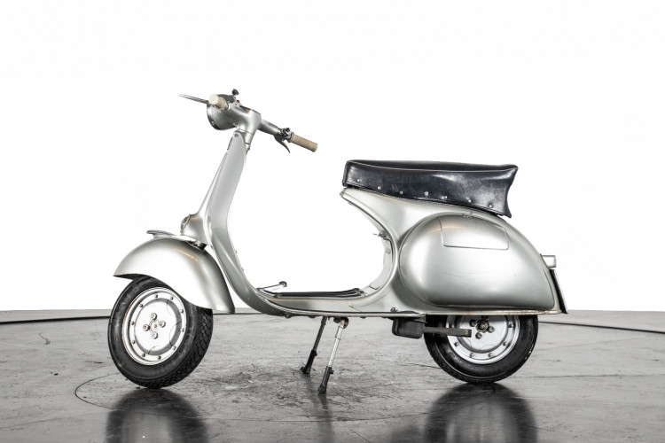 1957 Piaggio Vespa 150 GS VS21T 1