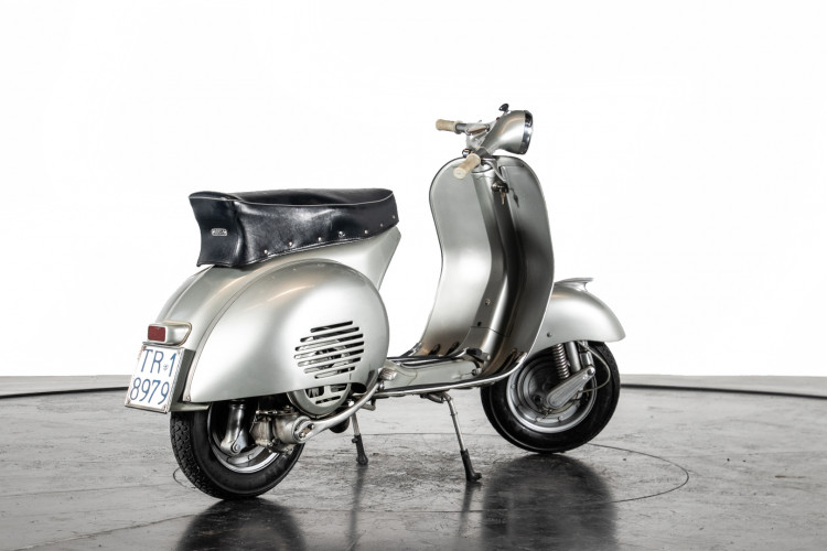 1957 Piaggio Vespa 150 GS VS21T 5