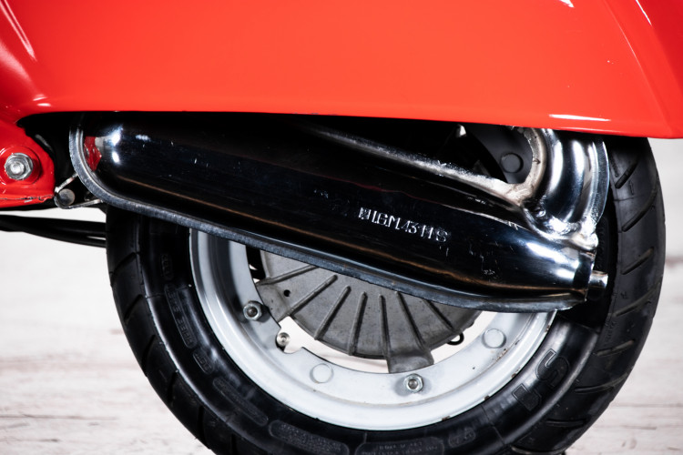 1966 Piaggio Vespa 90 SS Super Sprint 8