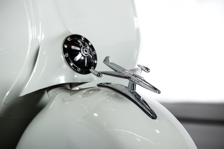 1955 Piaggio Vespa 150 Struzzo VL1T 14