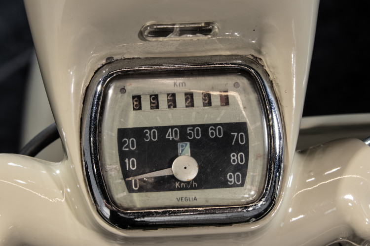 1955 Piaggio Vespa 150 Struzzo VL1T 20
