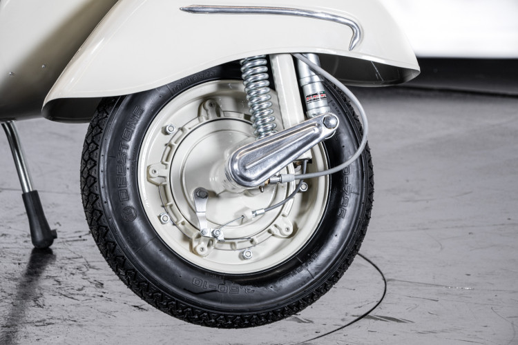 1963 Piaggio Vespa VLA GL 150 13