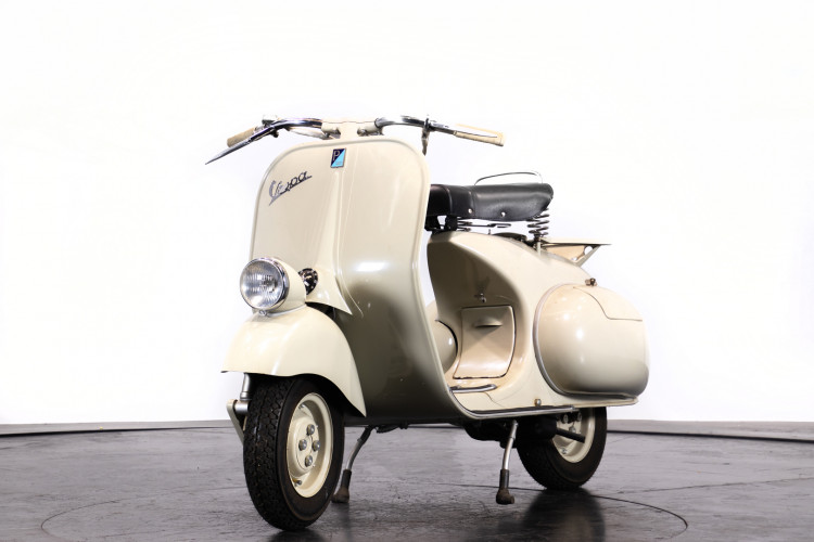 1954 Piaggio Vespa faro basso - Piaggio - Moto d'epoca - Ruote da Sogno