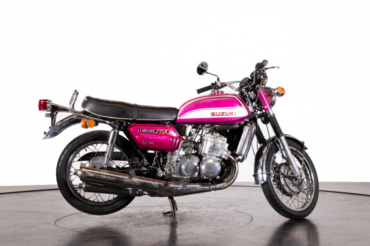 1972 SUZUKI GT 750 5
