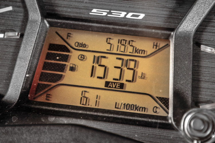 2013 Yamaha T-Max 530 36