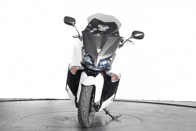 2013 Yamaha T-Max 530 2