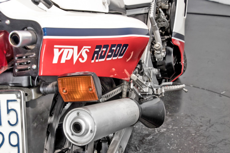 1985 YAMAHA RD 500 30