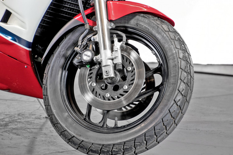 1985 YAMAHA RD 500 8