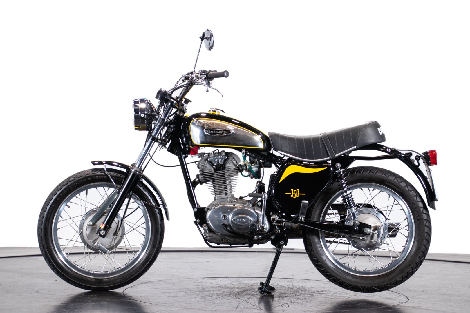 1975 Ducati Scrambler 350 Ducati Motorbikes Ruote Da Sogno