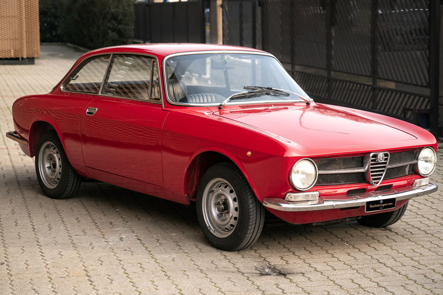 1973 Alfa Romeo GT 1300 Junior 1