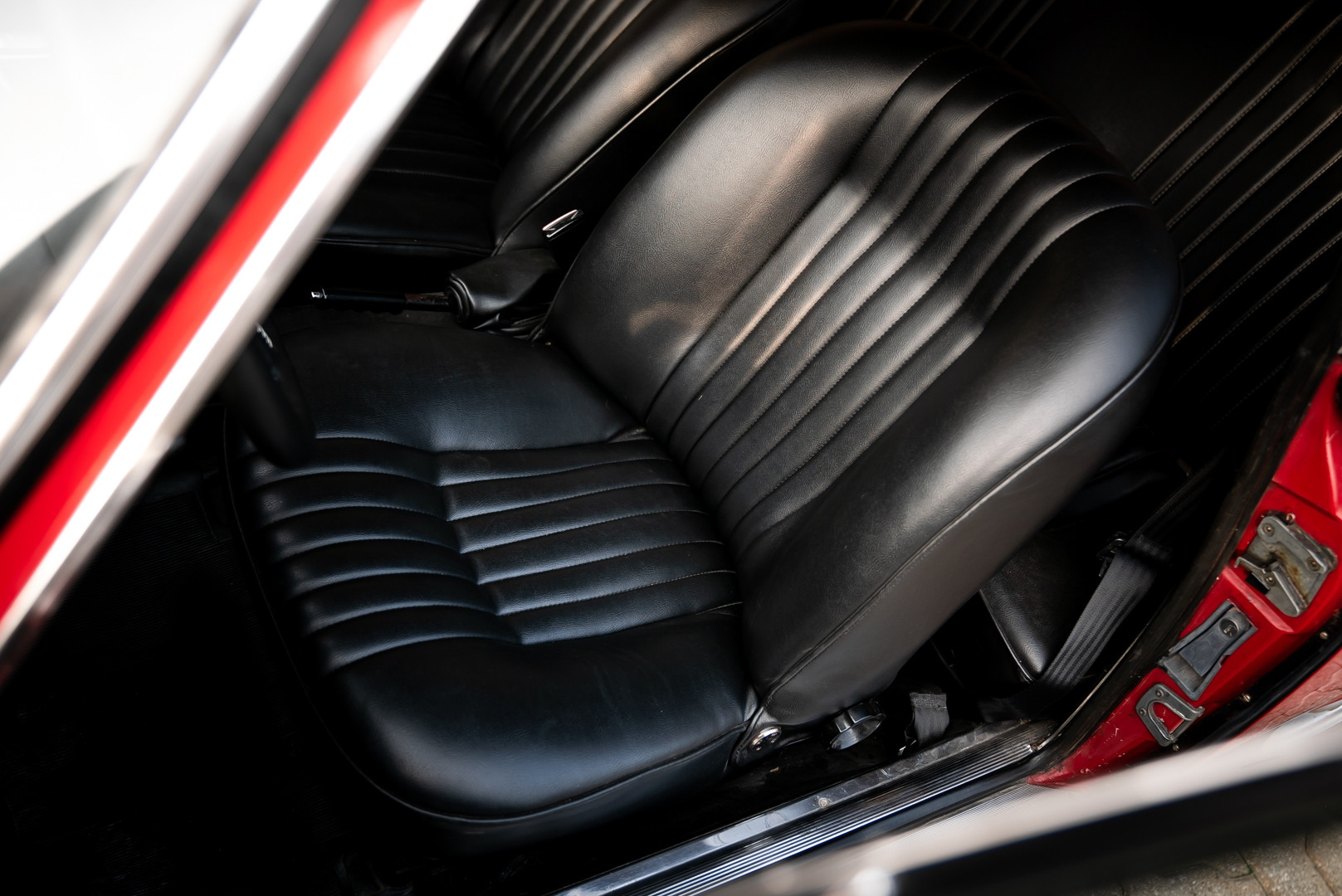 1973 Alfa Romeo GT 1300 Junior 28