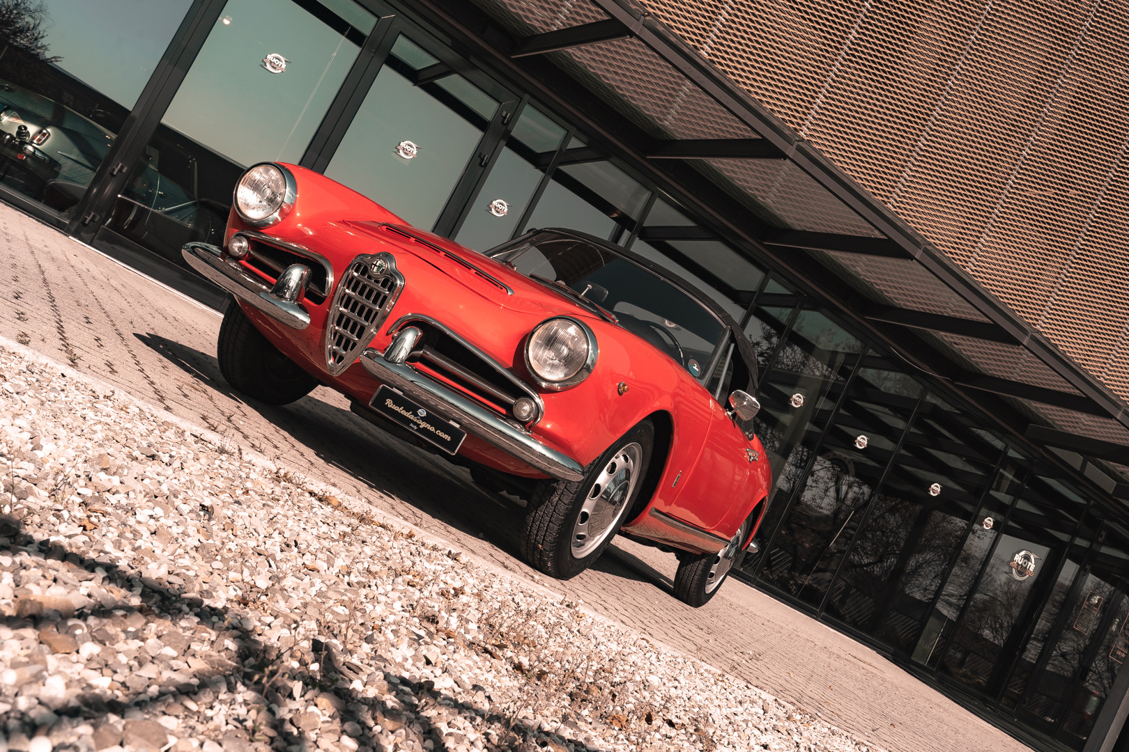 1963 Alfa Romeo Giulia Spider 3