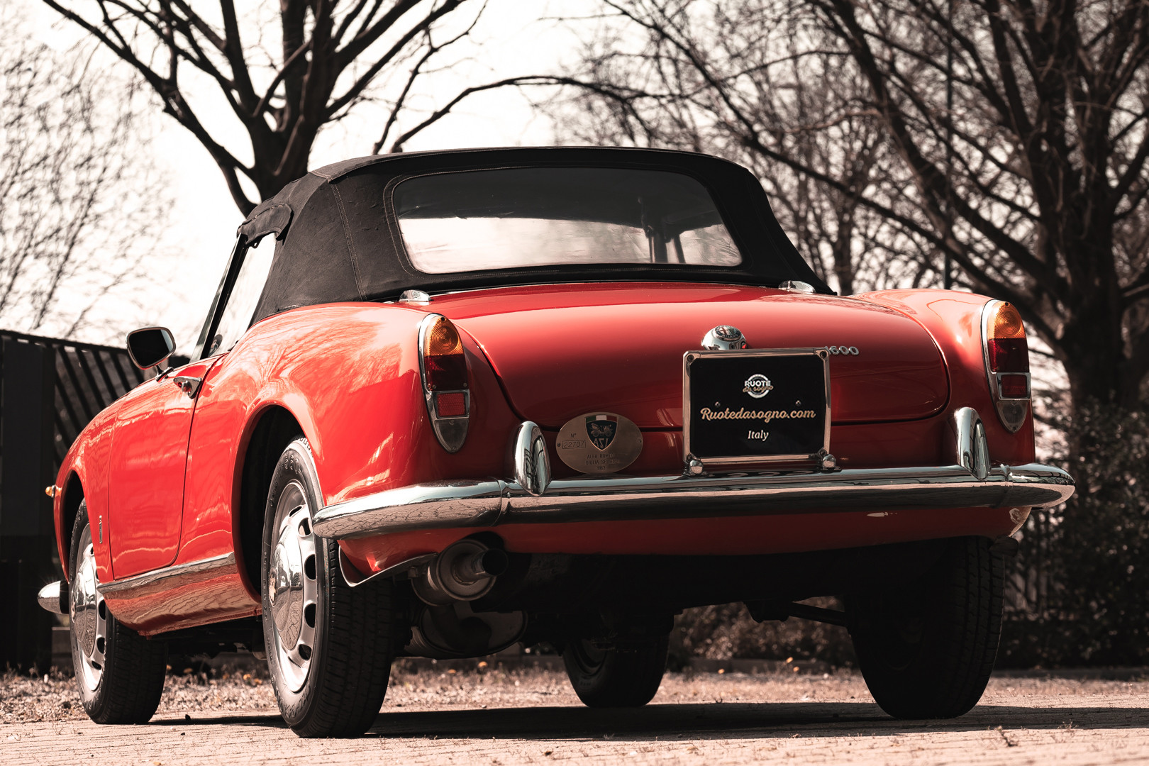 1963 Alfa Romeo Giulia Spider 9