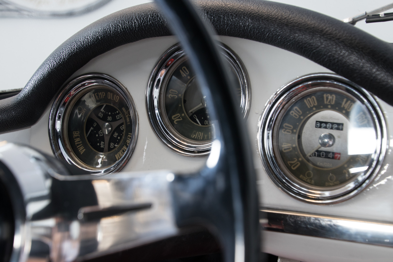 1962 Alfa Romeo Giulia spider 1600 21