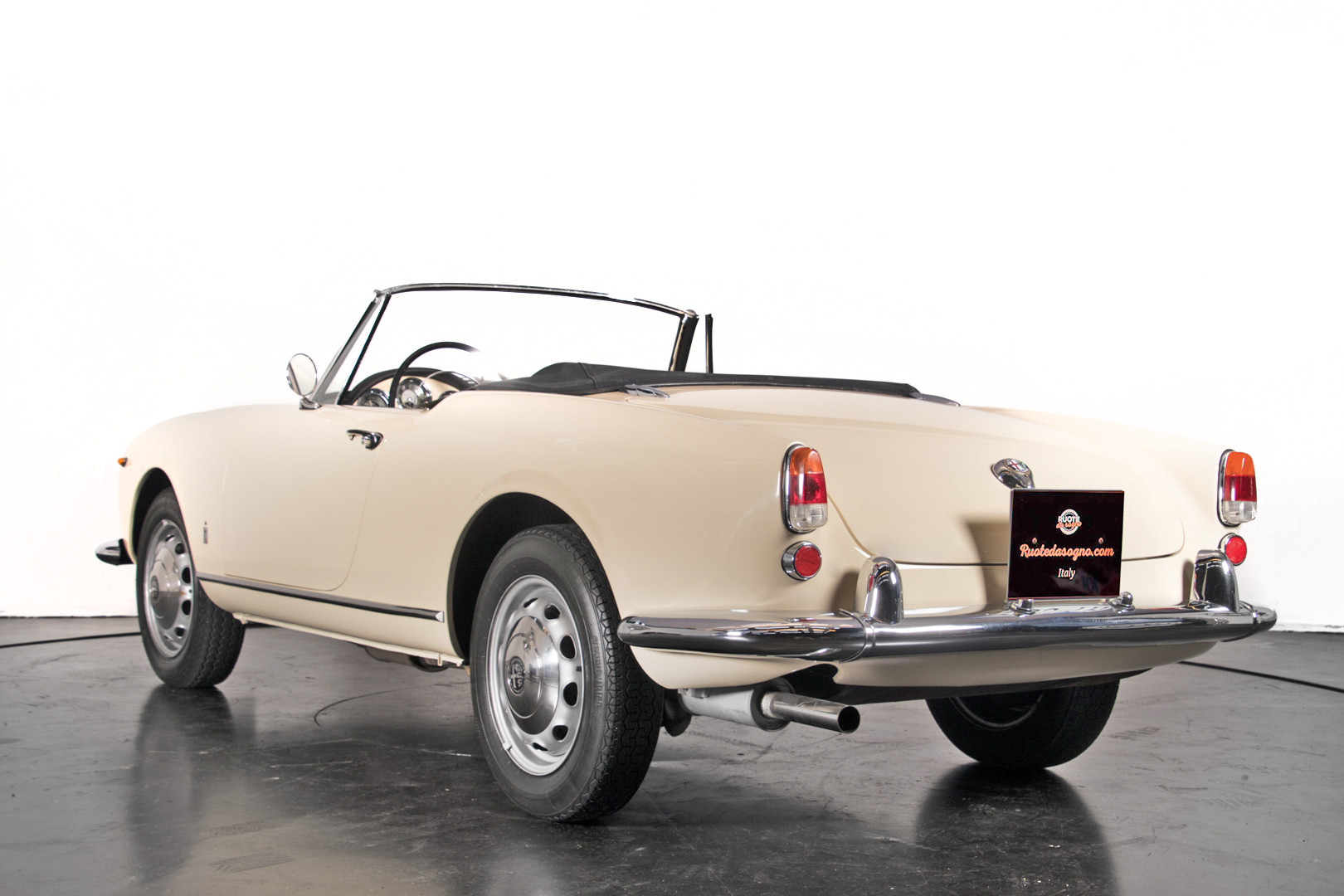 1959 Alfa Romeo Giulietta spider 6
