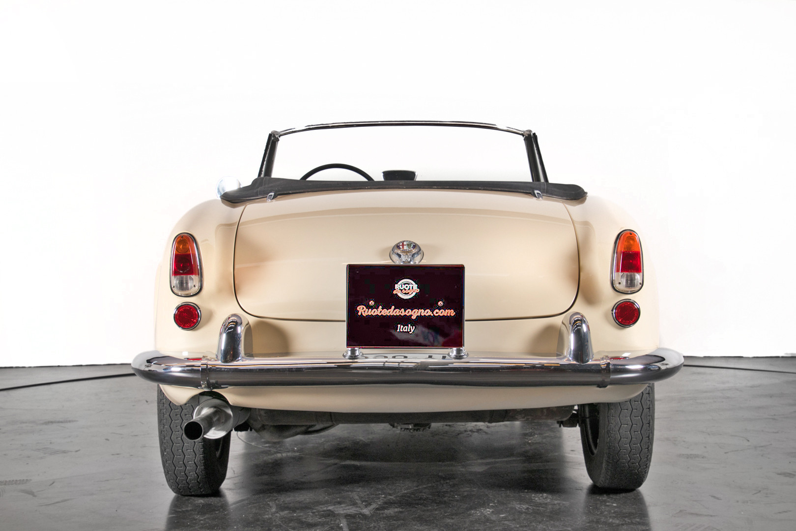 1959 Alfa Romeo Giulietta spider 5